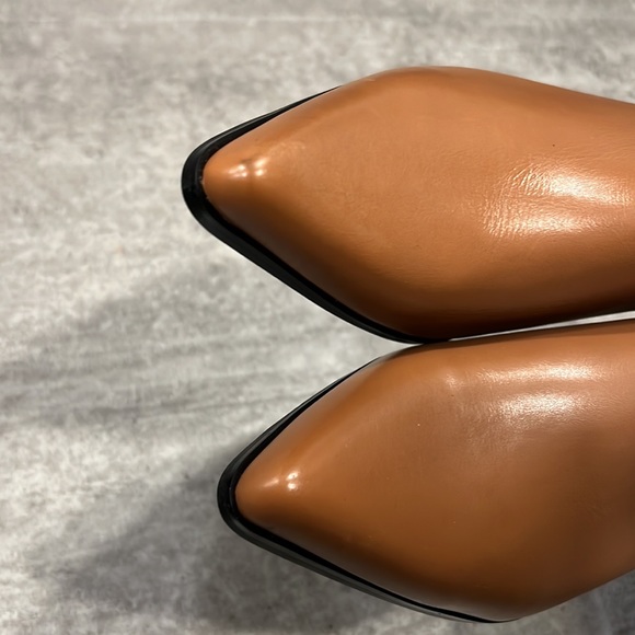 NWOB Blondo Waterproof Ankle Boots Size 11 - Picture 9 of 9